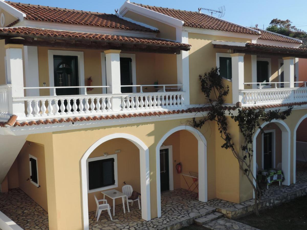 Apartments Peli-Maria Agios Stefanos Avliotes  ภายนอก รูปภาพ