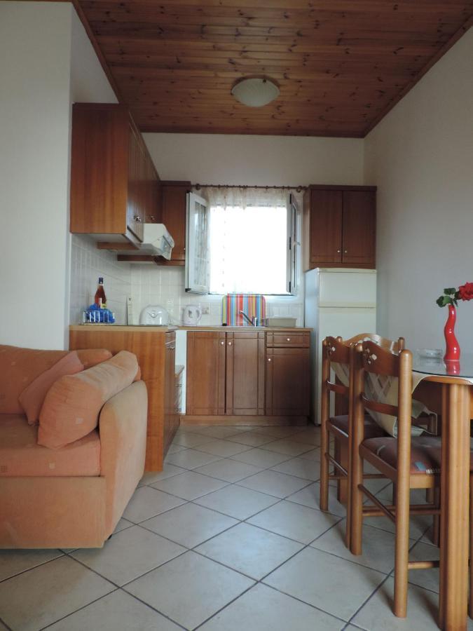 Apartments Peli-Maria Agios Stefanos Avliotes  ภายนอก รูปภาพ